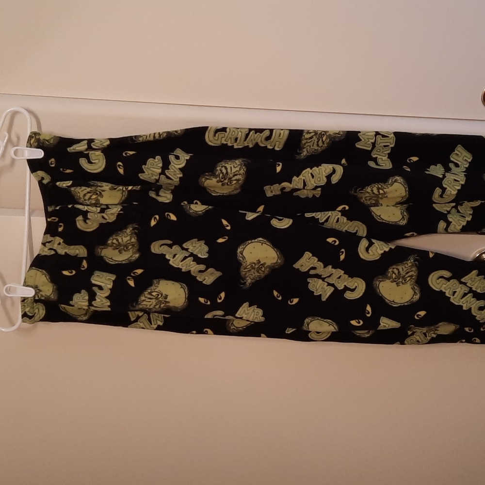 Mr. Grinch Fleeced pajama bottoms Large